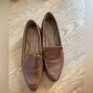 Nude loafers